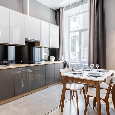 Inshiapartments On Popovycha Str 2 Lviv Exteriör bild