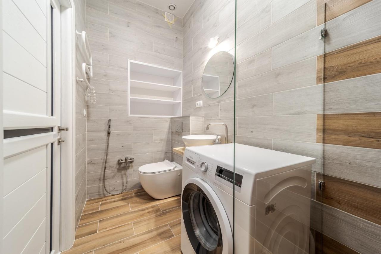 Inshiapartments On Popovycha Str 2 Lviv Exteriör bild